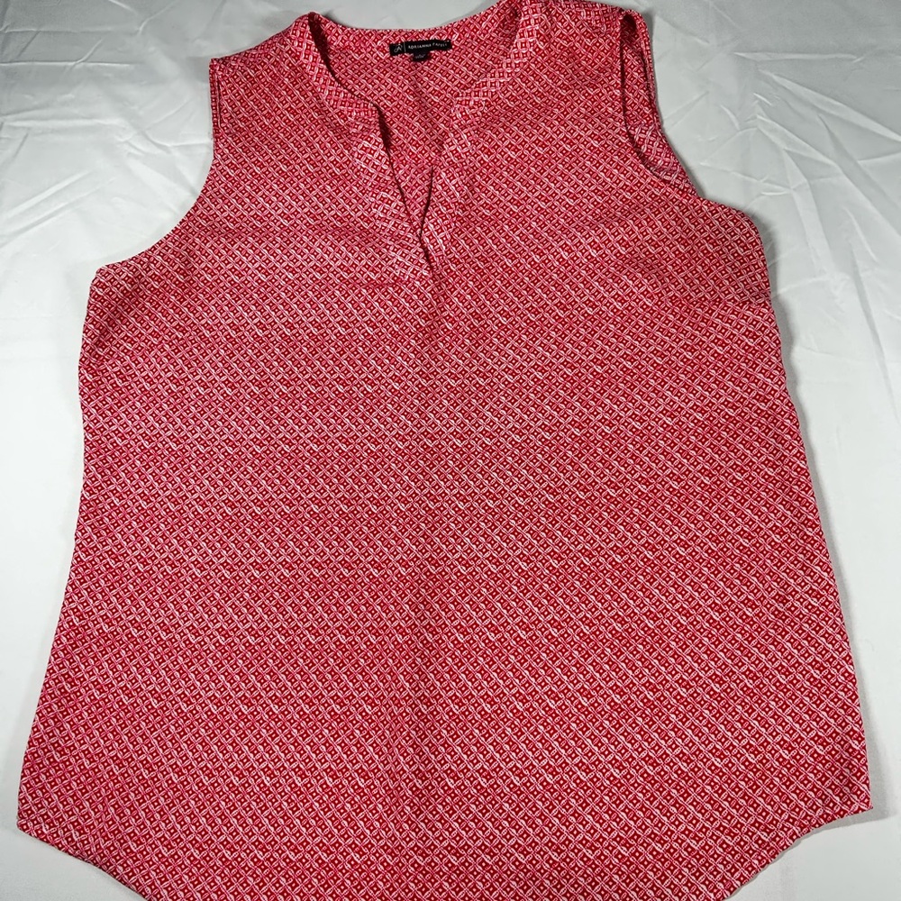 adrianna papell Pink & White/V Neck Lightweight / Women’s Size L